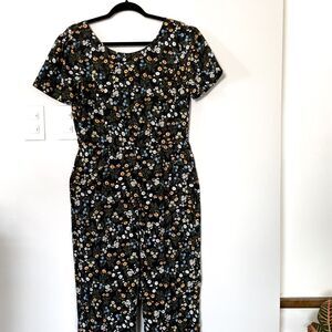 Mo‎ : Vint Micro Floral Jumpsuit Size M NWT